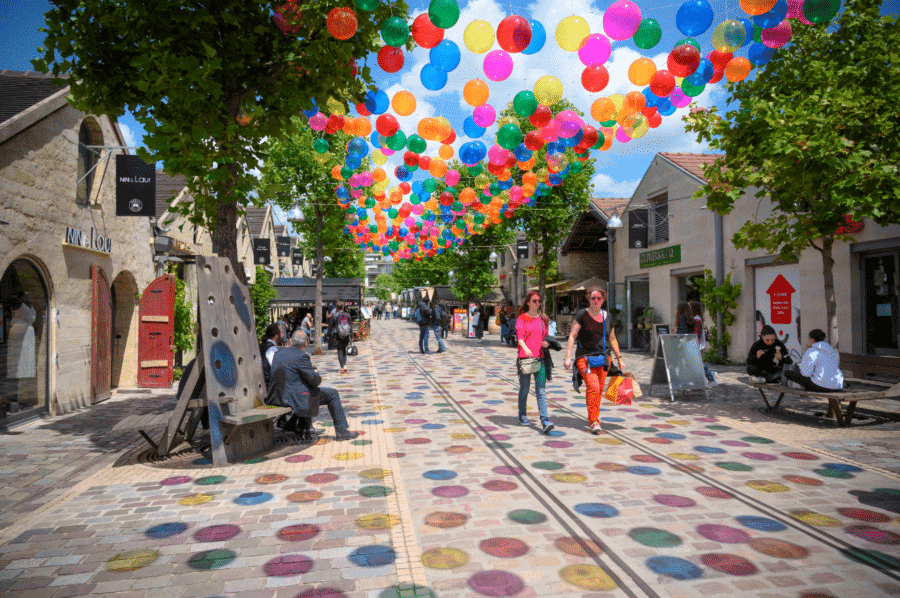 Bercy Village Bubble Sky